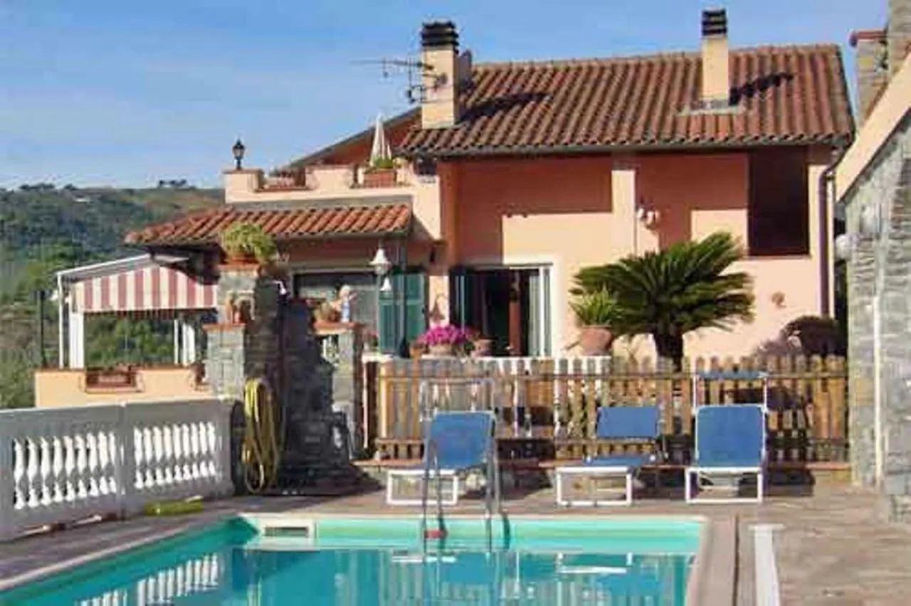 Villa Casa Lella Dolcedo