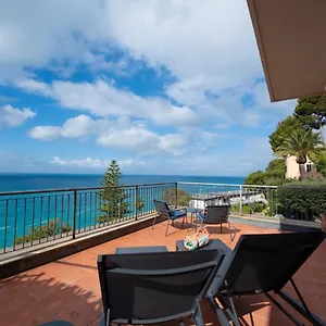 Mare Mio House On The Golfo Paradiso Apartment